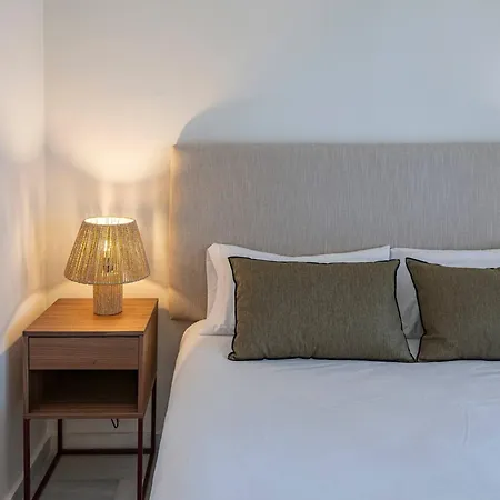 아파트 Marvellous 3 Bedroom Flat With Pool And Terrace