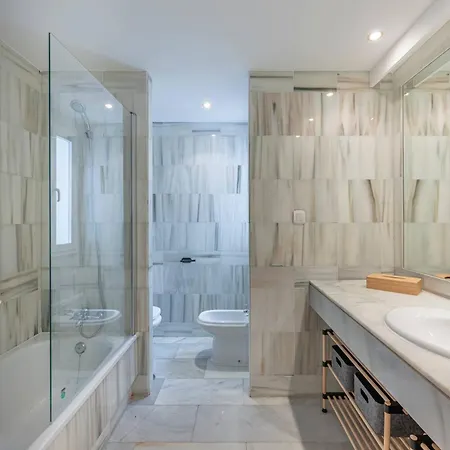 Marvellous 3 Bedroom Flat With Pool And Terrace 마르베야