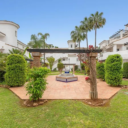 Marvellous 3 Bedroom Flat With Pool And Terrace 아파트