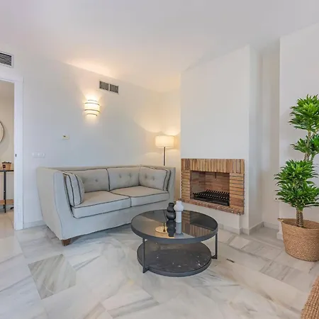 Marvellous 3 Bedroom Flat With Pool And Terrace * Marbella