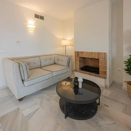 Marvellous 3 Bedroom Flat With Pool And Terrace Apartmán Marbella