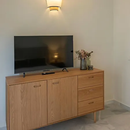 Διαμέρισμα Marvellous 3 Bedroom Flat With Pool And Terrace Μαρμπέλλα