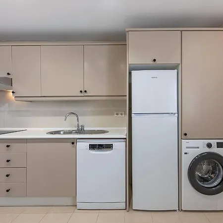 Marvellous 3 Bedroom Flat With Pool And Terrace Appartement *