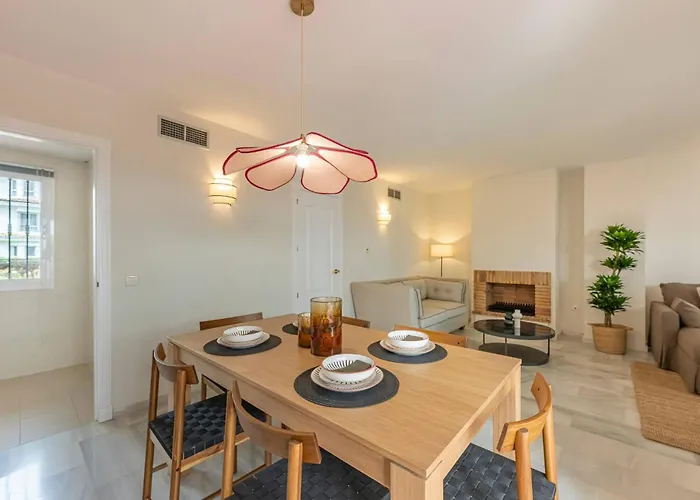 Marvellous 3 Bedroom Flat With Pool And Terrace