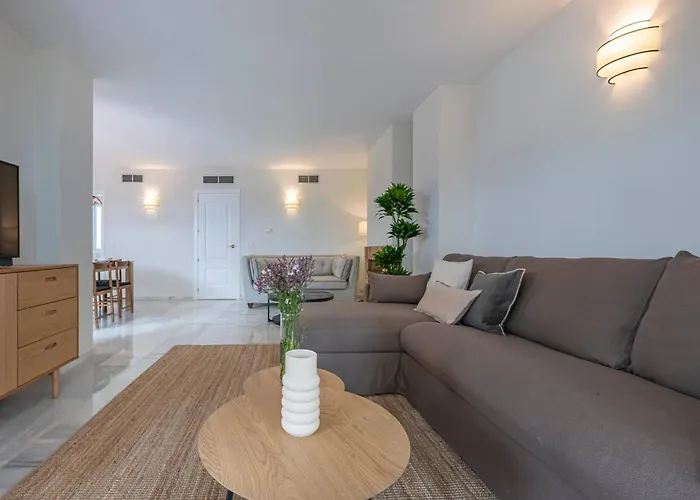 アパート Marvellous 3 Bedroom Flat With Pool And Terrace *