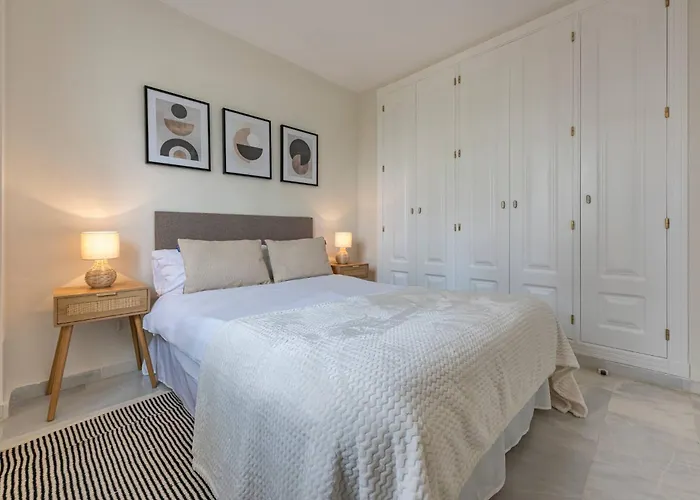 Marvellous 3 Bedroom Flat With Pool And Terrace Lägenhet