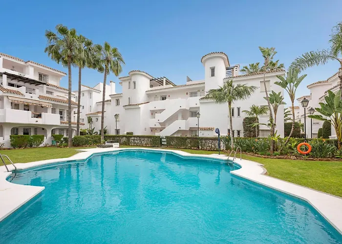 Appartamento Marvellous 3 Bedroom Flat With Pool And Terrace